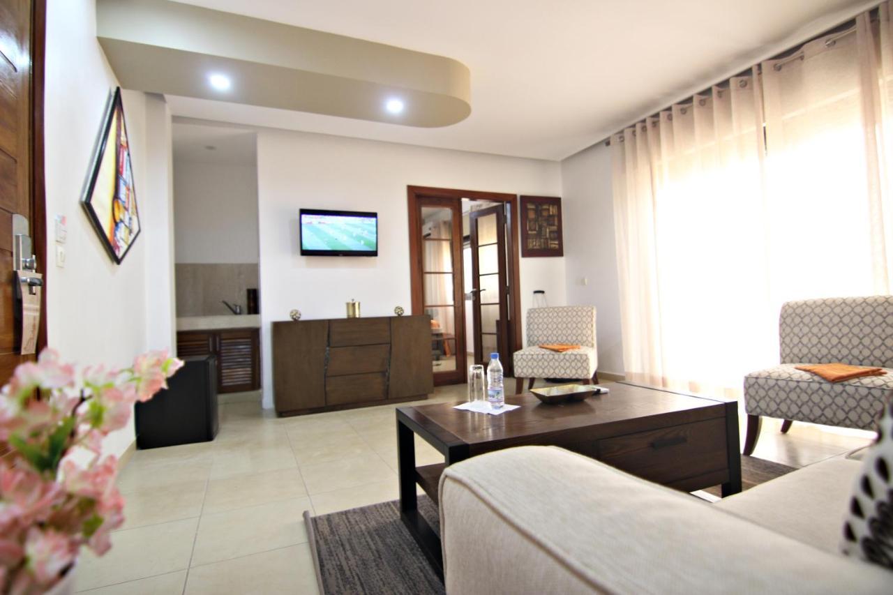 Les Residences Mamoune Дакар Екстериор снимка