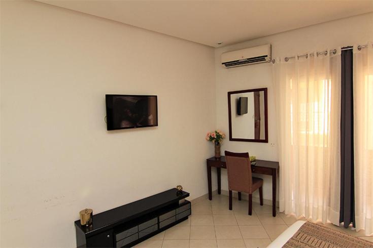 Les Residences Mamoune Дакар Екстериор снимка