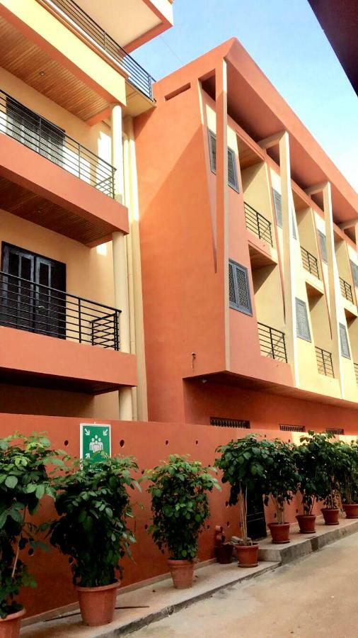 Les Residences Mamoune Дакар Екстериор снимка